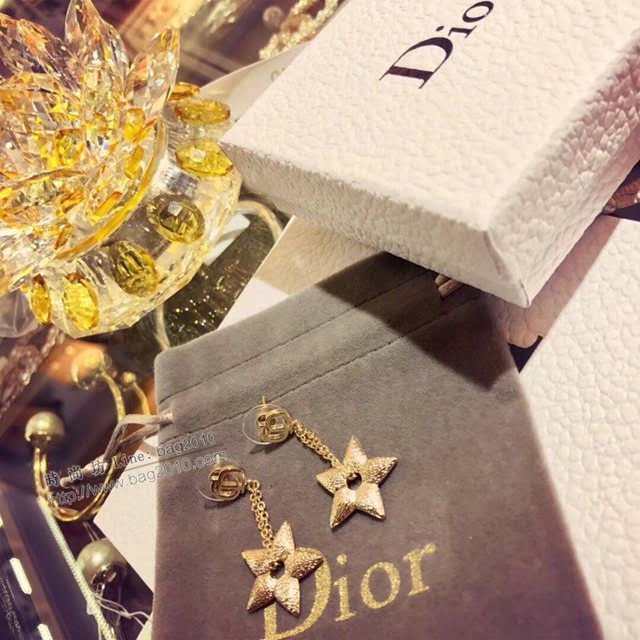 Dior飾品 迪奧經典款CD長款耳釘 珍珠耳環  zgd1059